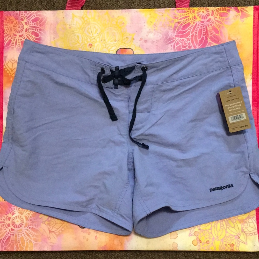 Size 4 Patagonia shorts (BRAND NEW WITH TAGS )